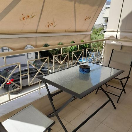 Christina Apartment Νεα Περαμοσ Néa Péramos Exteriör bild